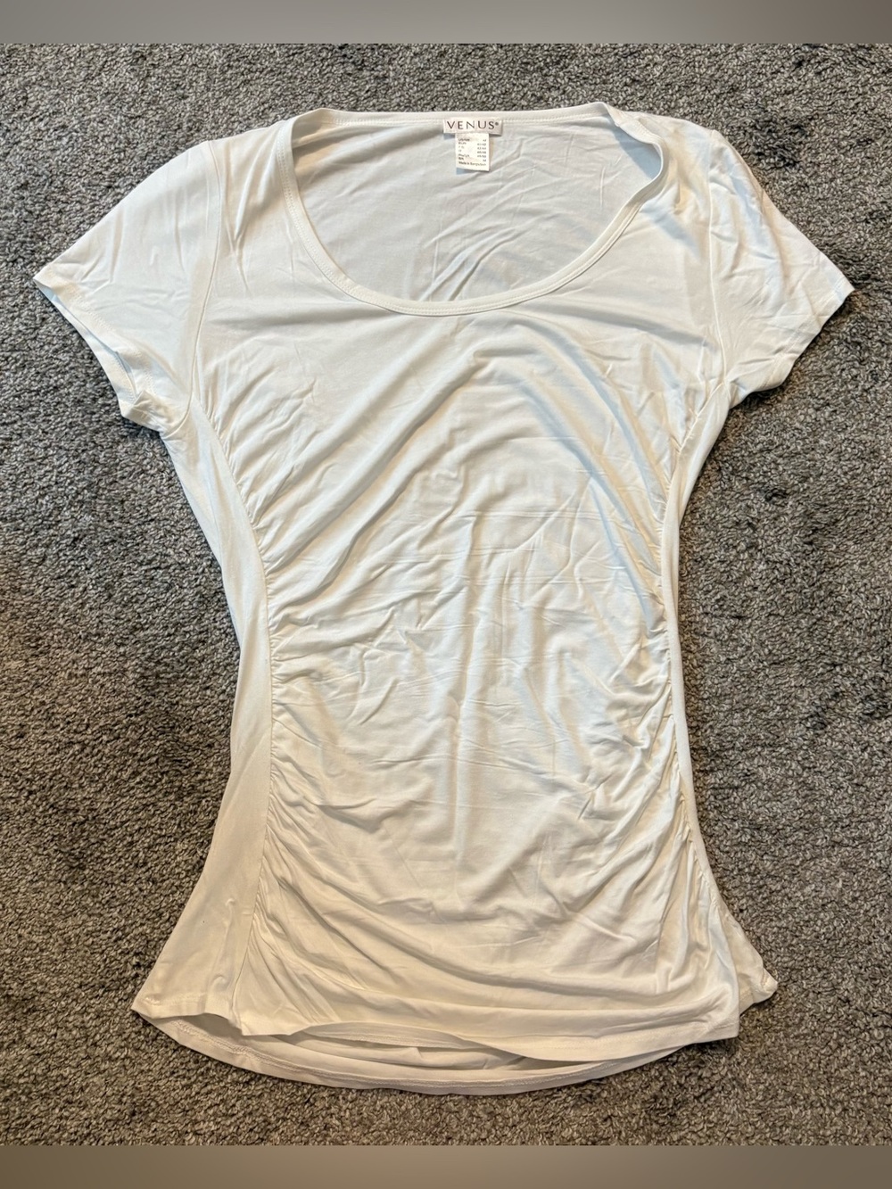 VENUS White Scoop Neck Short Sleeve Slim Fit Tee